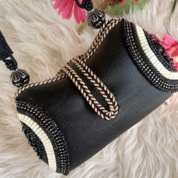 Mary Frances Beaded Las Vegas Casino and Dice Novelty Bag - Picture 8 of 16